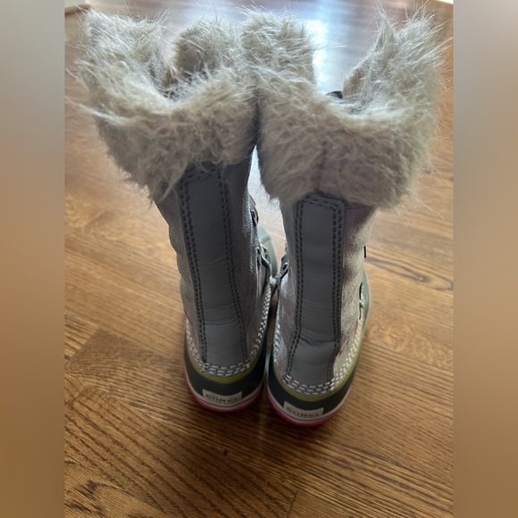 SOREL Joan of Arctic Snow Boots faux fur Waterproof kids Size 2 Pink Grey Green - Picture 6 of 9